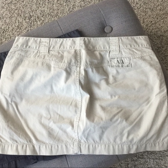 Armani Exchange cargo mini skirts. - Picture 5 of 5